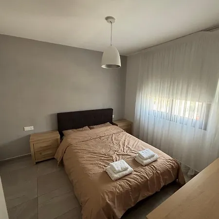 Mordern 2bd Perfect For Family Or Group Daire Larnaca